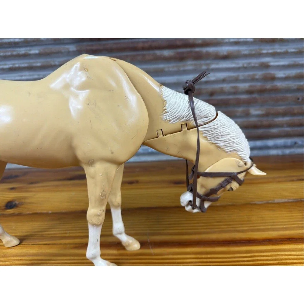 vintage MARX articulating moving head tan horse